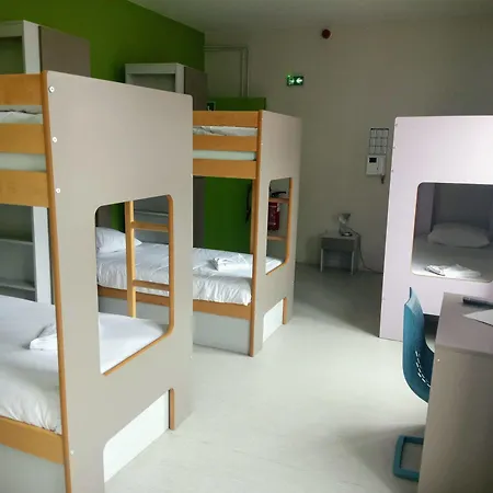 Des Remparts Inn 3*