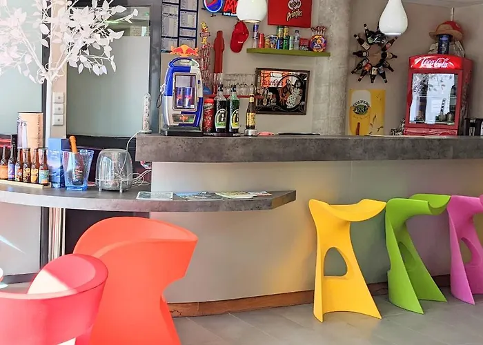 Des Remparts Mini-hôtel Péronne