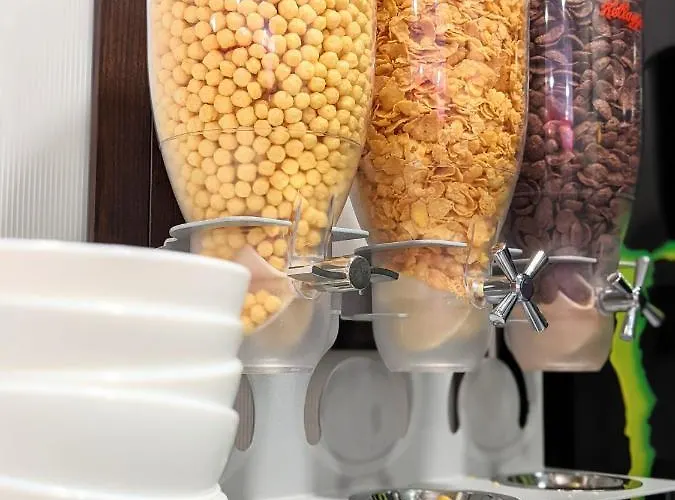 Mini-hôtel Des Remparts 3*