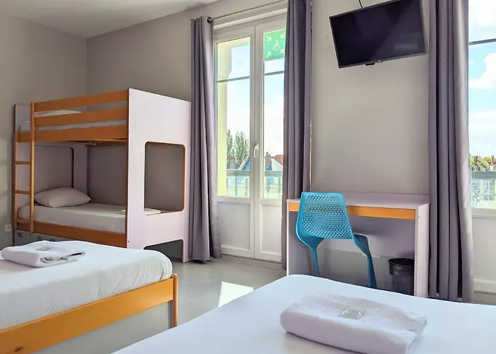 Des Remparts Mini-hôtel Péronne