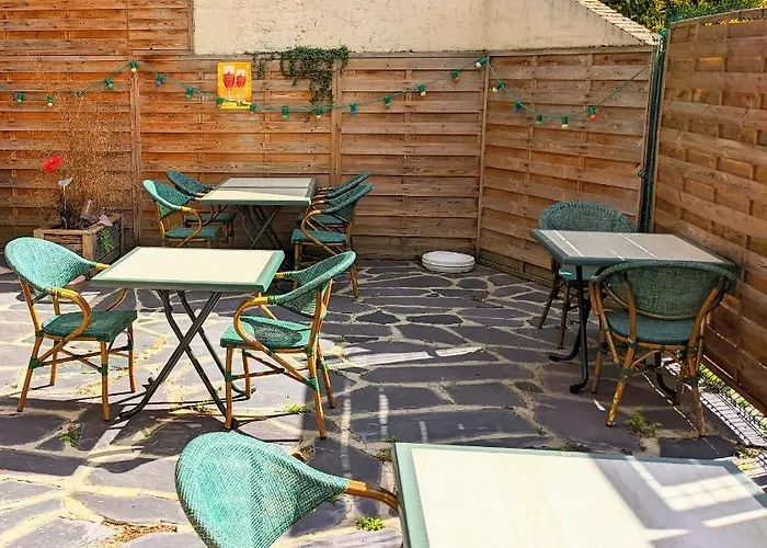 Des Remparts Mini-hôtel Péronne