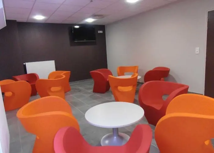 Mini-hôtel Des Remparts 3*